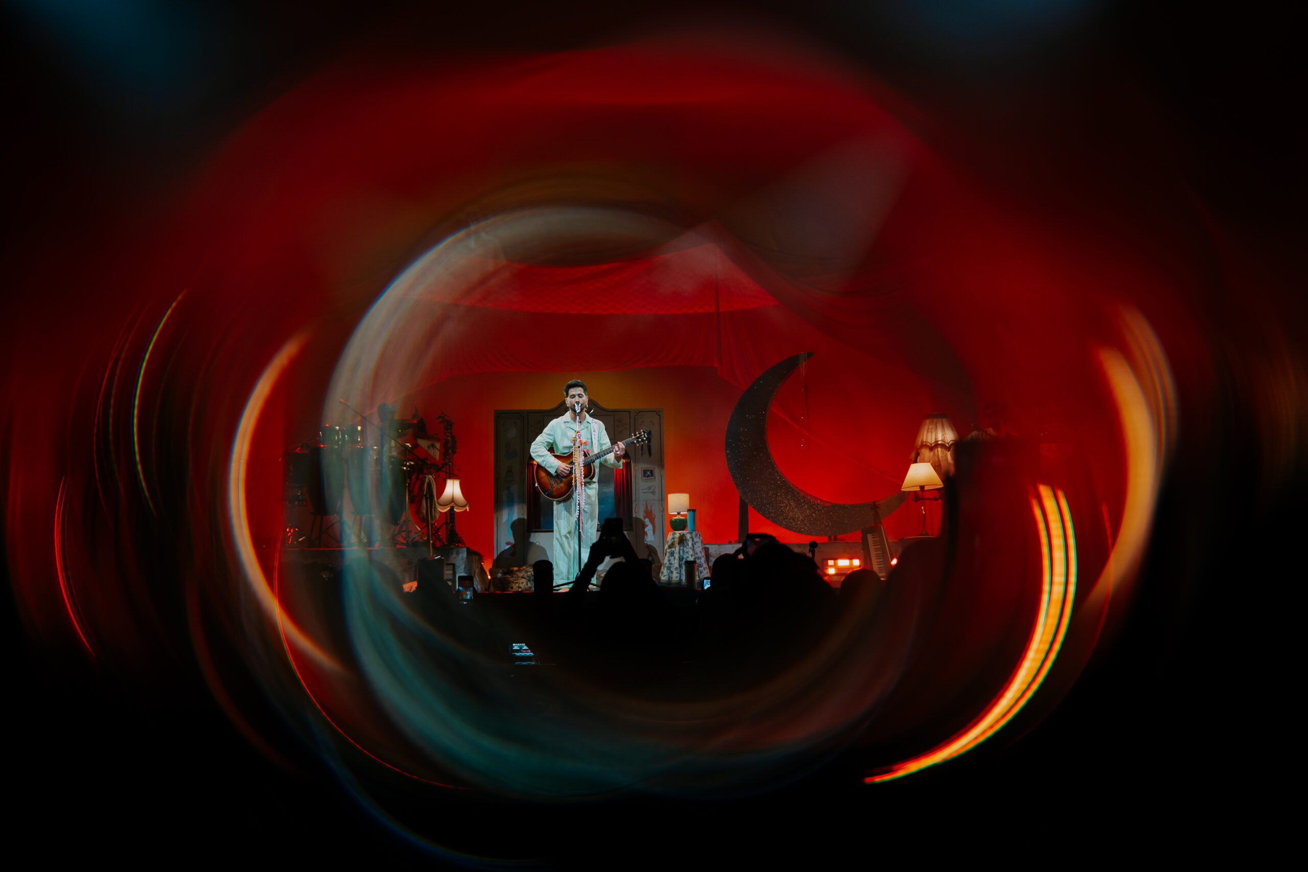 Camilo en una fiesta de música, amor y familia